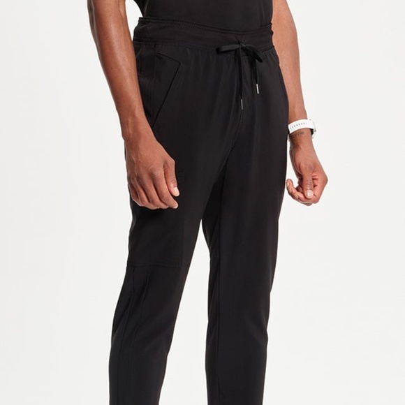 Cherokee Infinity Black Scrub Top & Jogger Bottom Set (Medium) - Picture 10 of 10